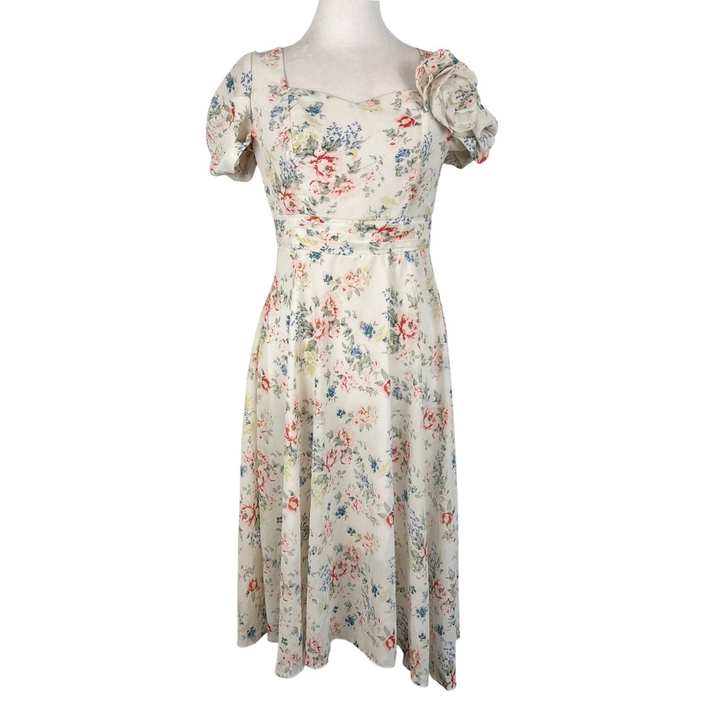 Cottage Floral White Midi Dess Small Fairy Coquette Sweetheart Boho Flowy Puff